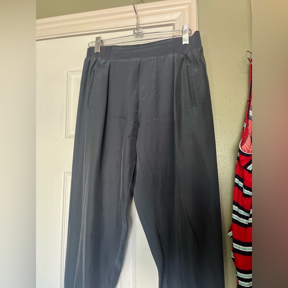 ATM Barneys New York 100% Silk Joggers Pants Size: P (28) - Picture 2 of 5